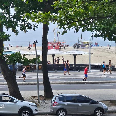 Leme De Frente Para O Mar Na Quadra Gourmet Da Atlantica Rio de Janeiro Exterior photo